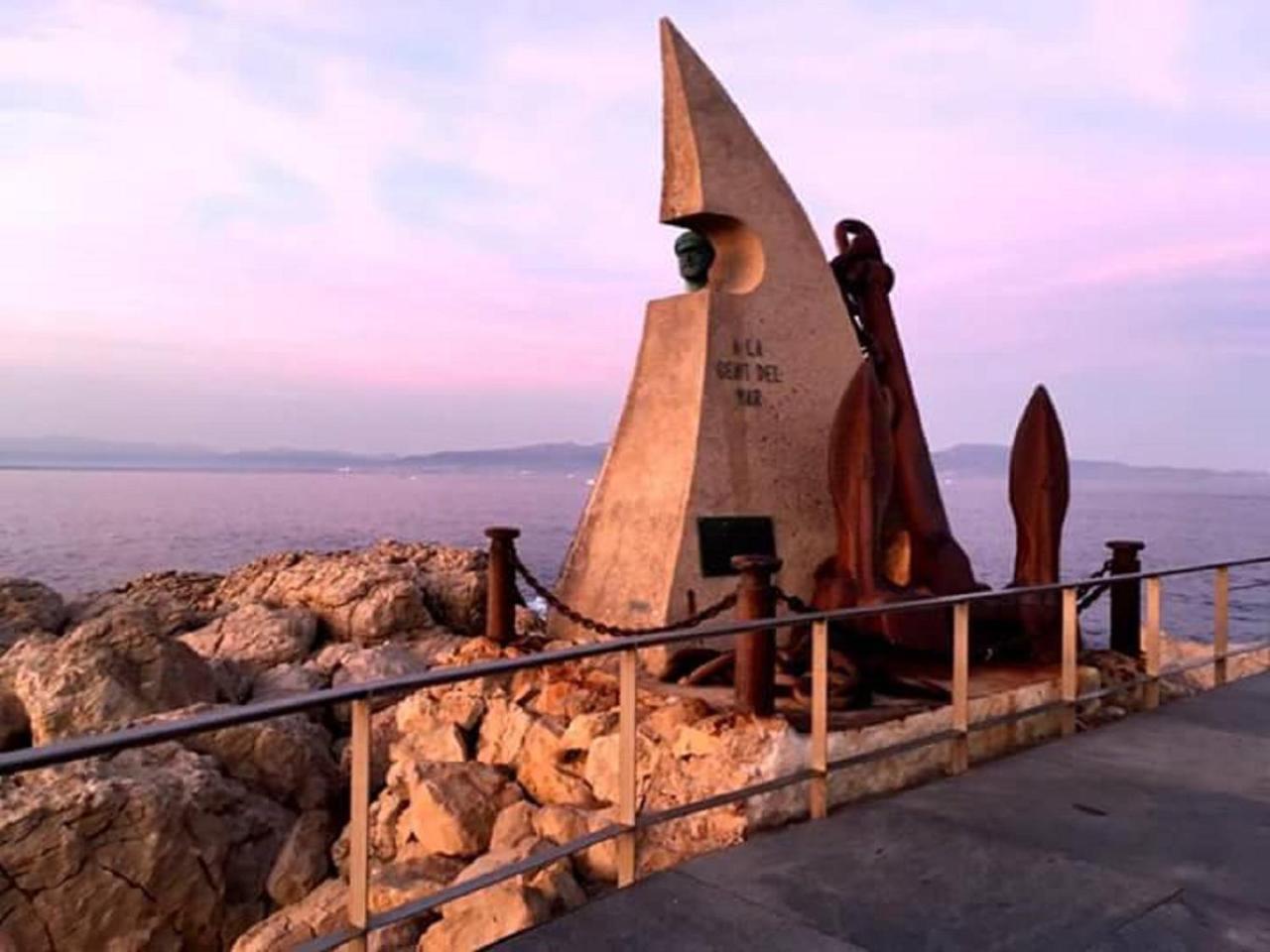 Punta Romana C303 L' Escala Bagian luar foto