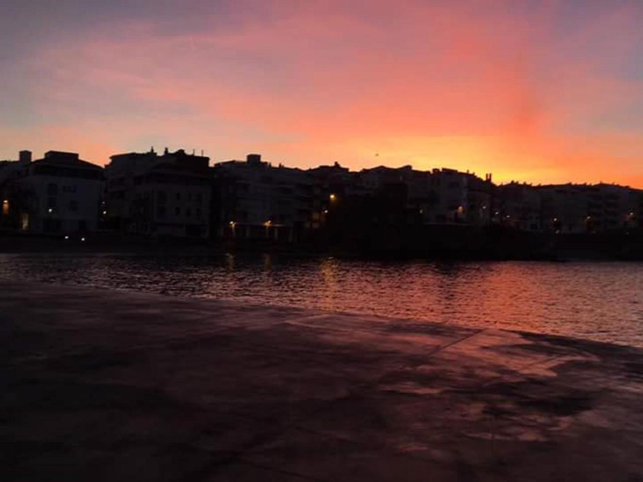 Punta Romana C303 L' Escala Bagian luar foto
